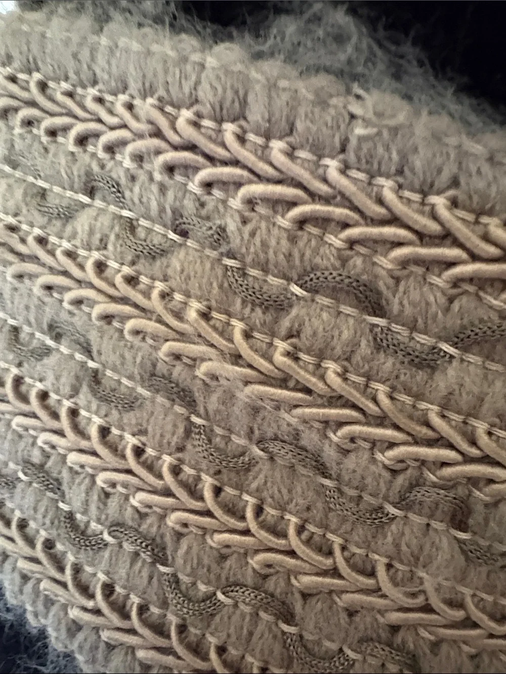 BELT Gray and Beige Yarn and Braided Gimp Trim Pattern Unbranded